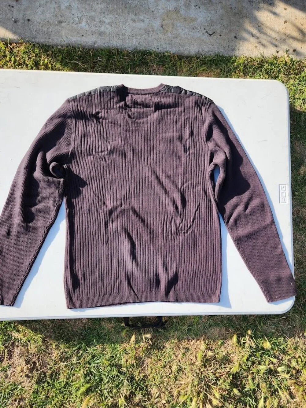Calvin Klein Ribbed V-Neck Black Sweater Size Men's Large L with Shoulder Detail